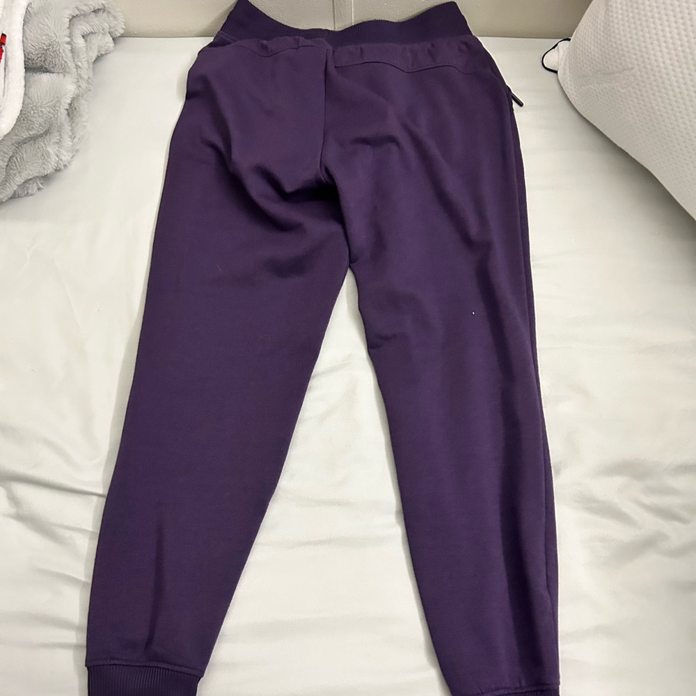 Sweat pants